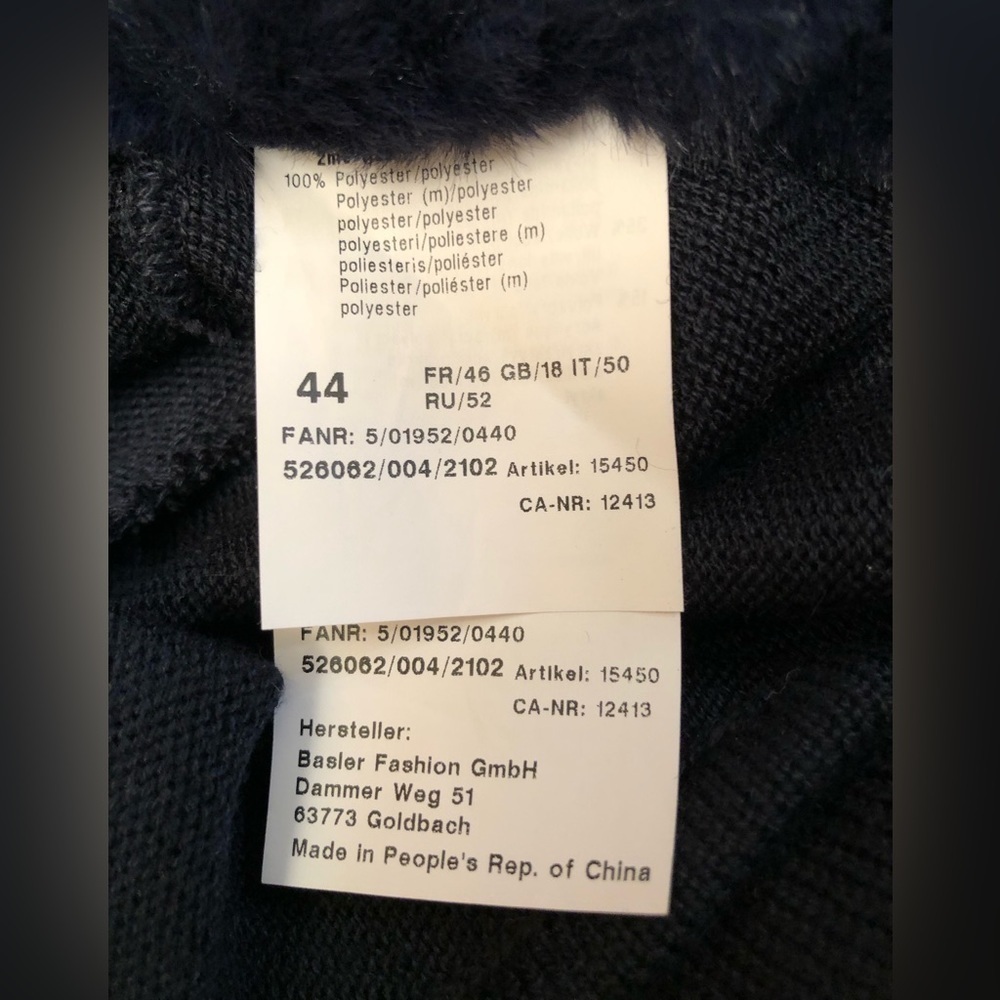 NWT BASLER Cardigan Poncho Cape Navy Blue Knit Faux Fur Size 44 US 12-14 XXL - Picture 10 of 16